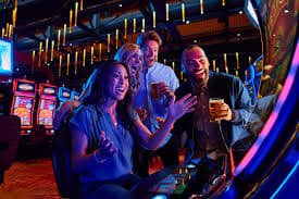 Màn hình app bdkq hom nay hiển thị kèo thể thao và casino trực tiếp trên Android
